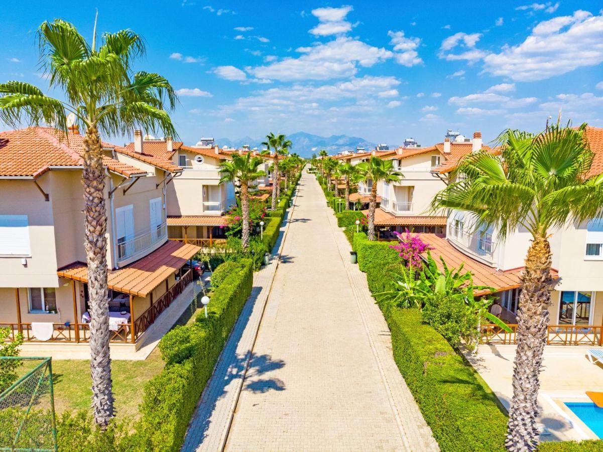Paradise Town Villa Art เบเลก ภายนอก รูปภาพ